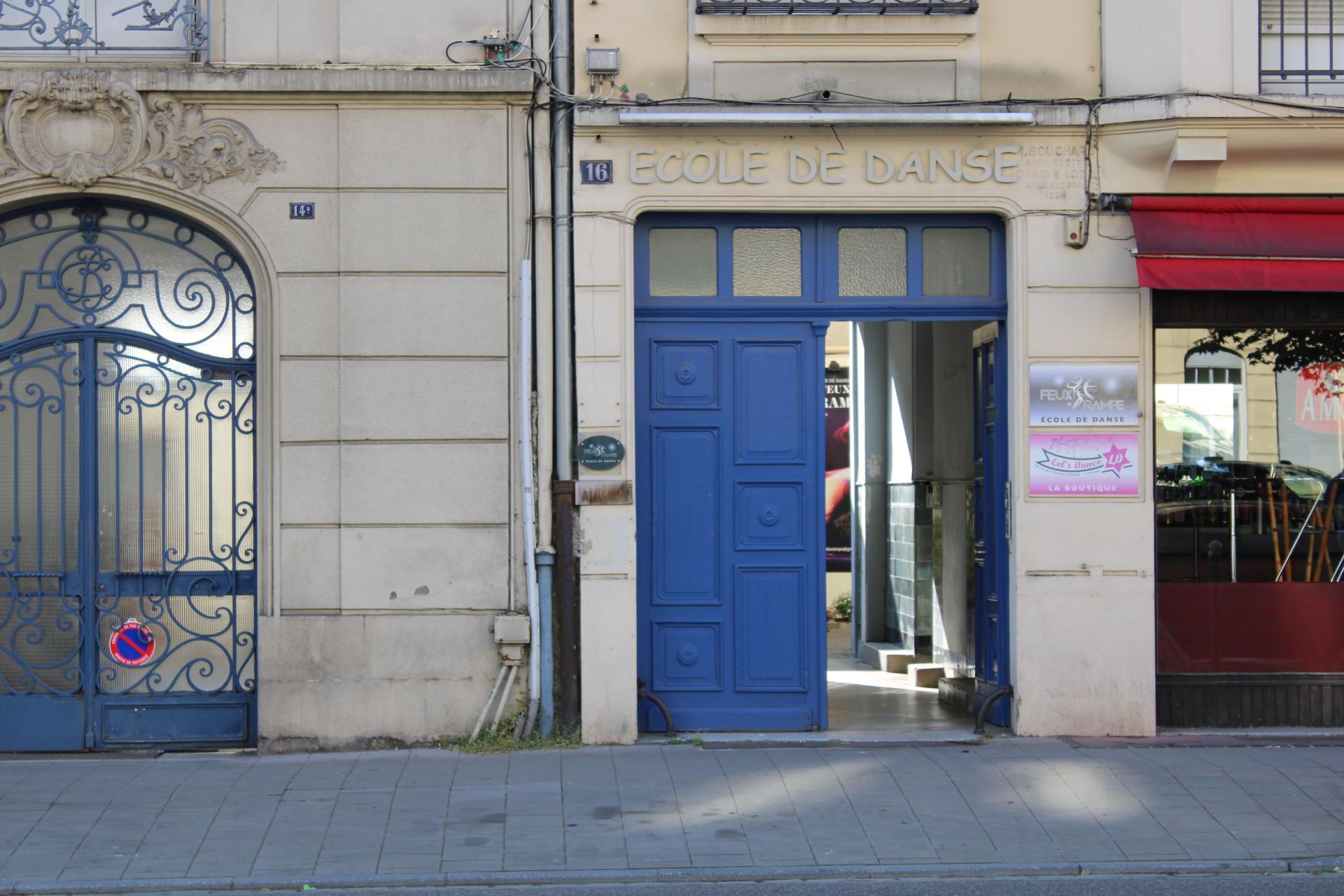 Entrée de l'École de danse Les Feux de la Rampe, Metz